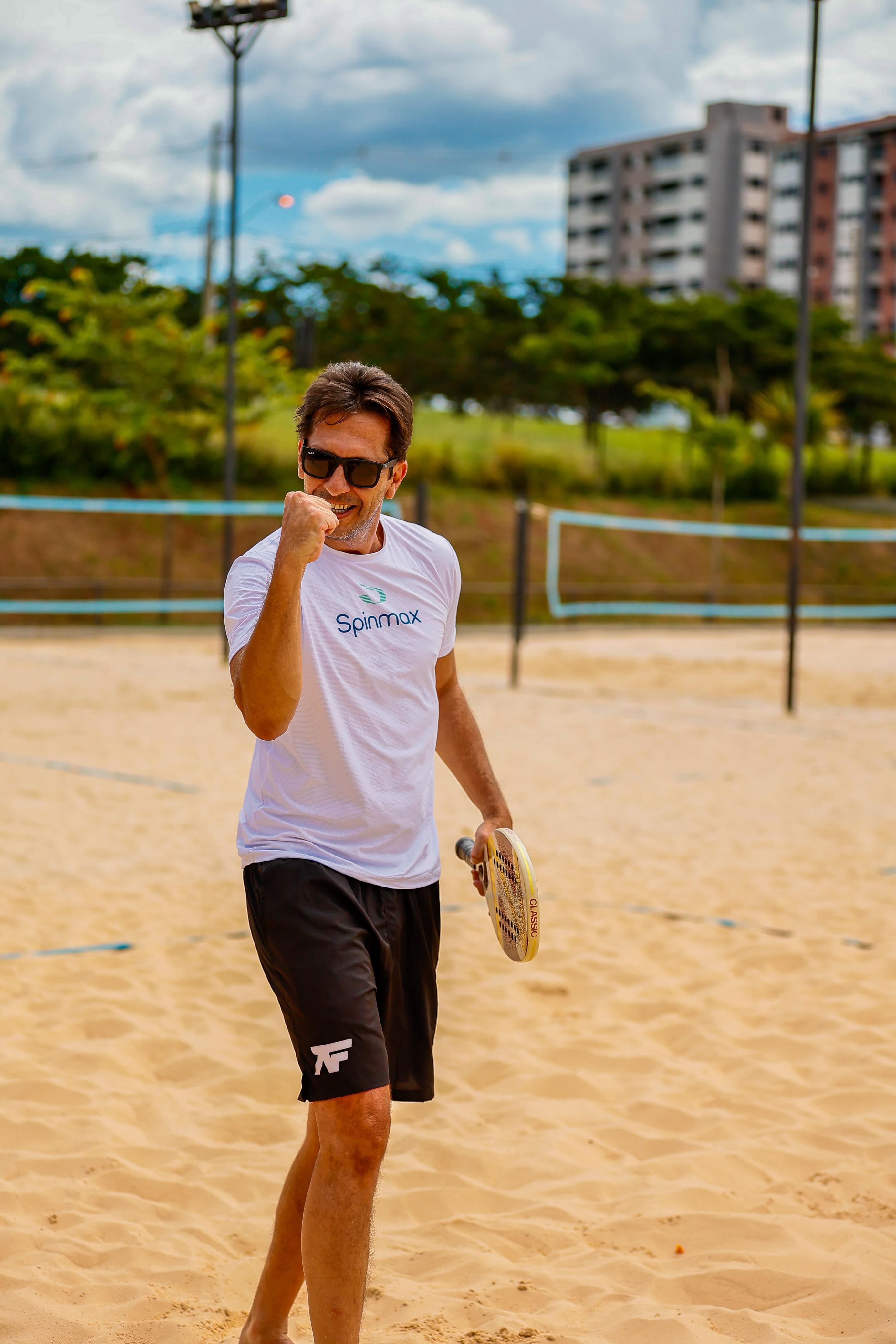 Atleta comemoração ponto marcado