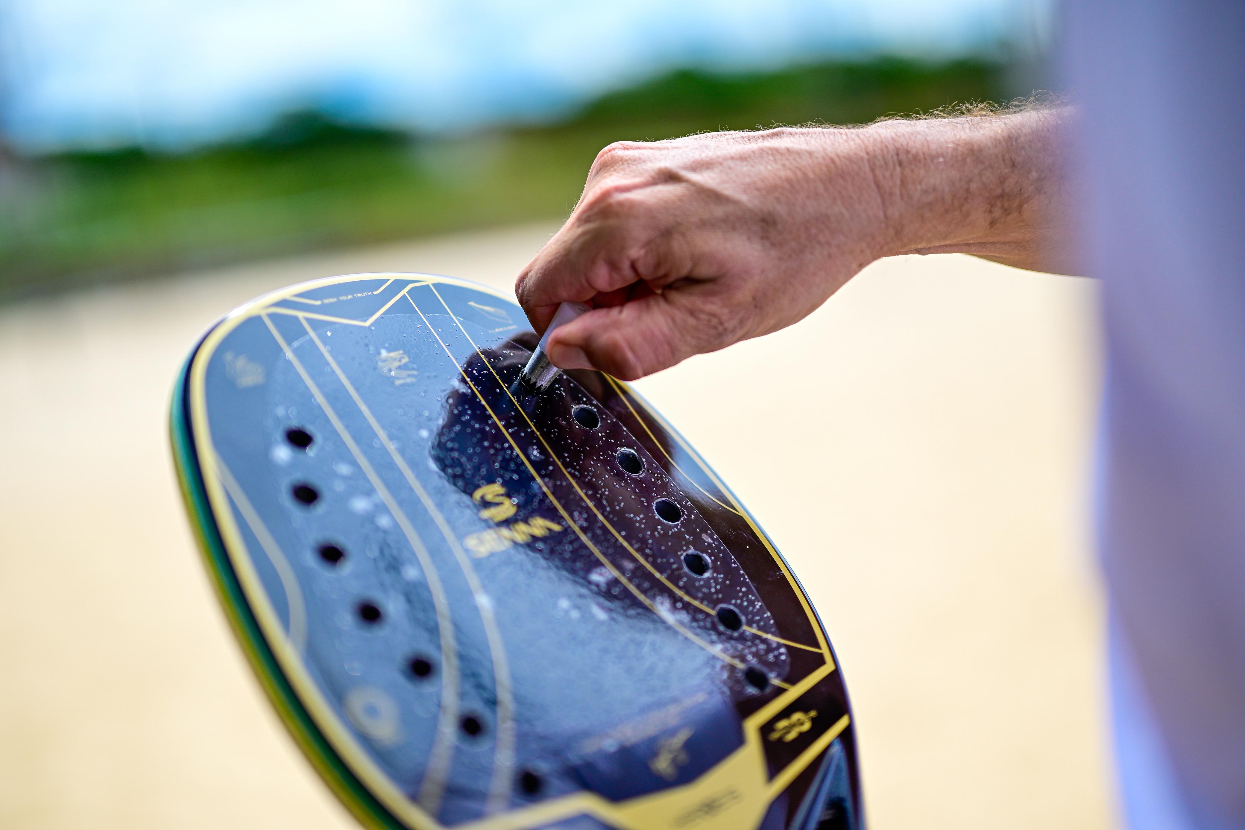 Raquete customização furo perfuração #3