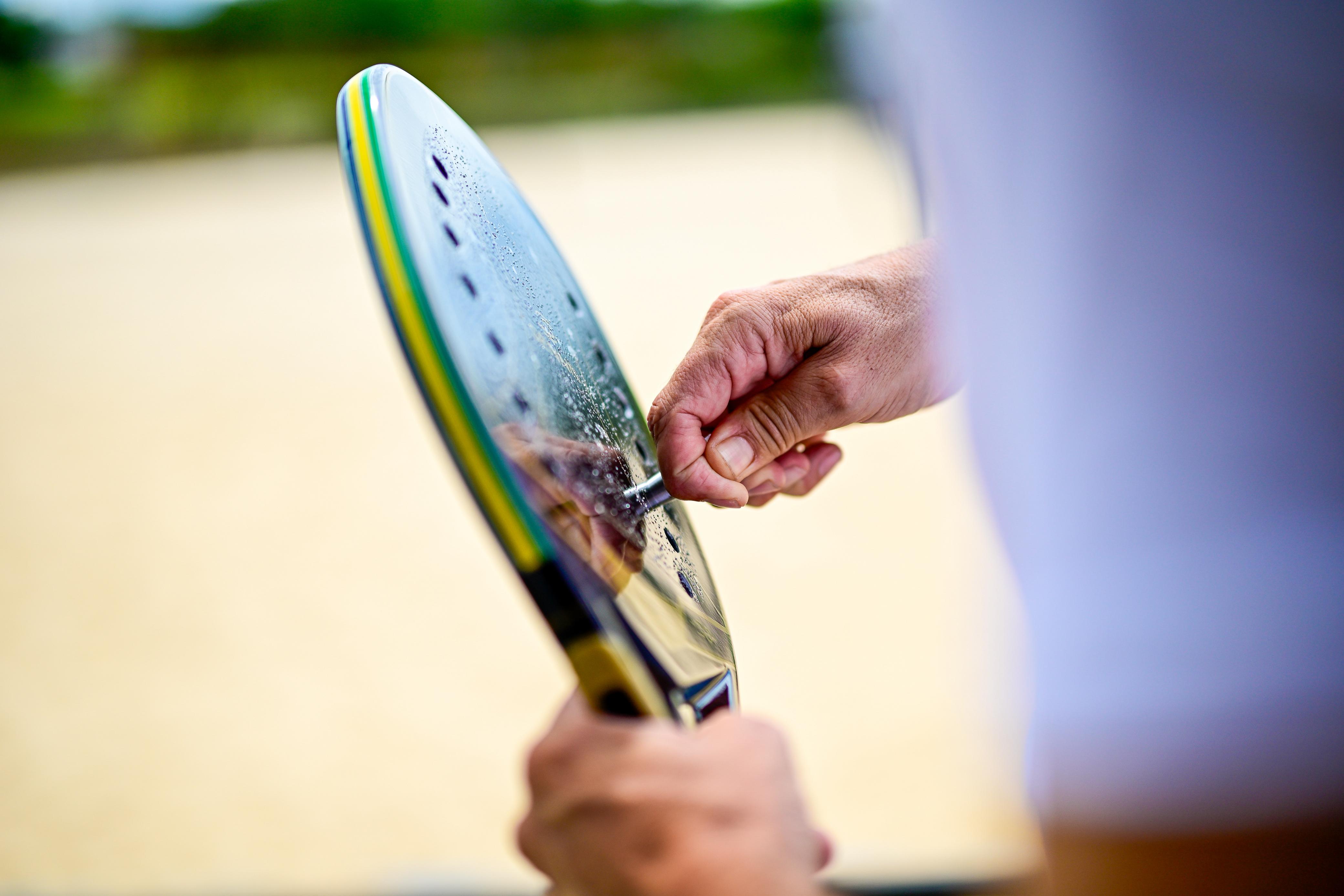 Raquete manutenção close detalhe #2